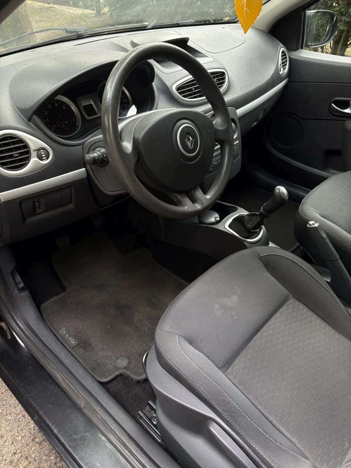Exterior detailing and paint finish result — 4